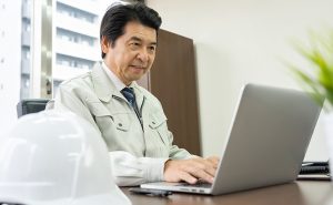 属人化の解消